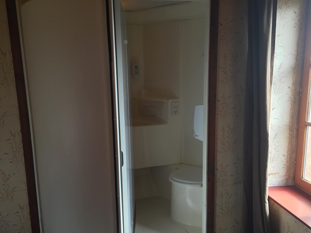 Hotel Saint Pierre Les Sauvages  ภายนอก รูปภาพ